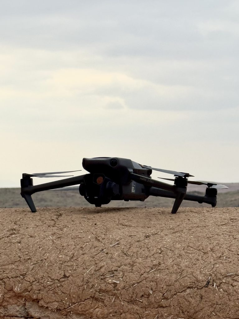 Drone professionnel 4K 6K utilisé par RAWMEDIA